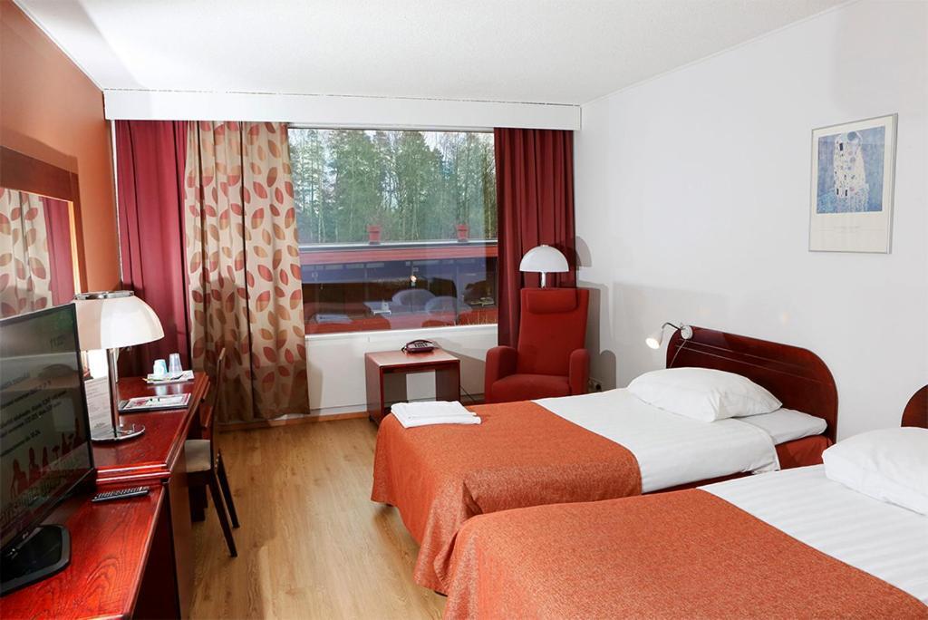 Finlandia Hotel Isovalkeinen Kuopio Exterior photo